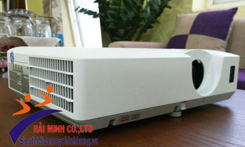 Máy chiếu Hitachi CP-EW302N chính hãng