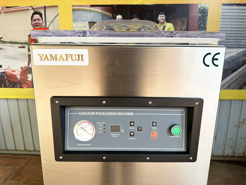 Máy hút chân không VM500E/B (inox 304) thương hiệu Yamafuji