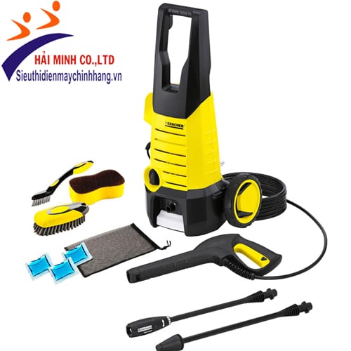 Chiếc máy rửa xe mini là thiết bị ưa chuộng trong gia đình