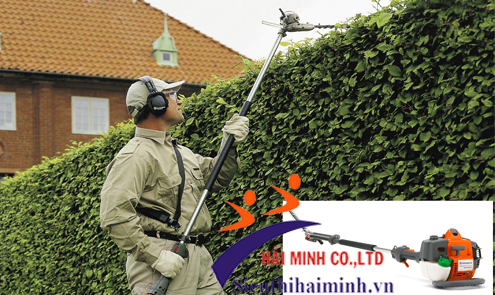 Thao tác đơn giản, dễ làm với máy cắt cành trên cao