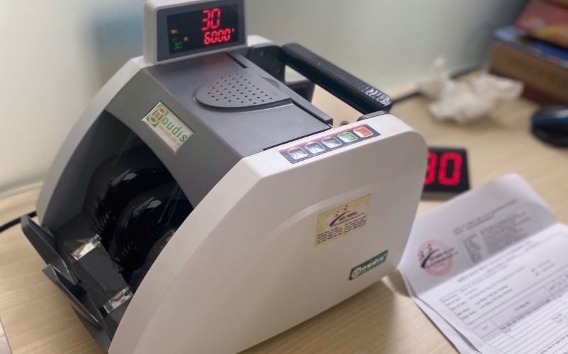 Gia may dem tien Oudis cao cấp