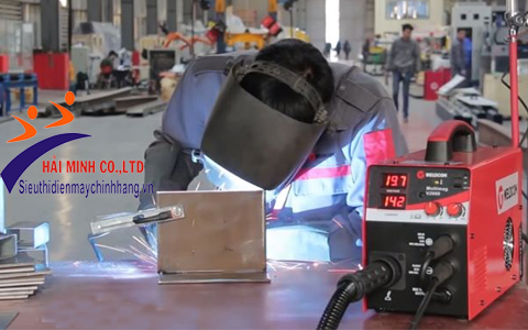 Máy hàn bán tự động Multimag V2000 Weldcom chất lượng