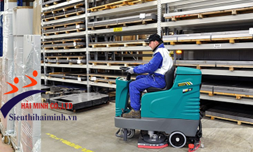 Ứng dụng của máy chà sàn ngồi lái