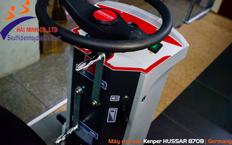 Máy chà sàn liên hợp KENPER HUSSAR 870B  dễ sử dụng