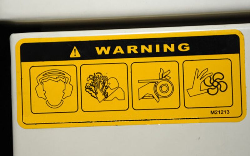 Những ký hiệu chú ý thường gặp trên máy phát điện