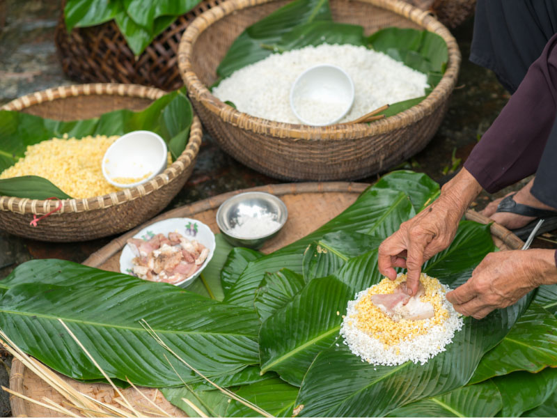 Bí quyết nấu bánh chưng thơm ngon ngày Tết với sự hỗ trợ từ tủ hấp